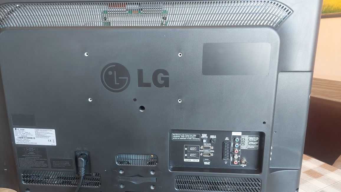 Телевизор LG full hd, за монитор или за части