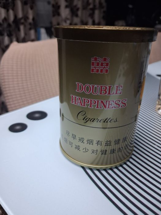 Cuti de colectie tigarete