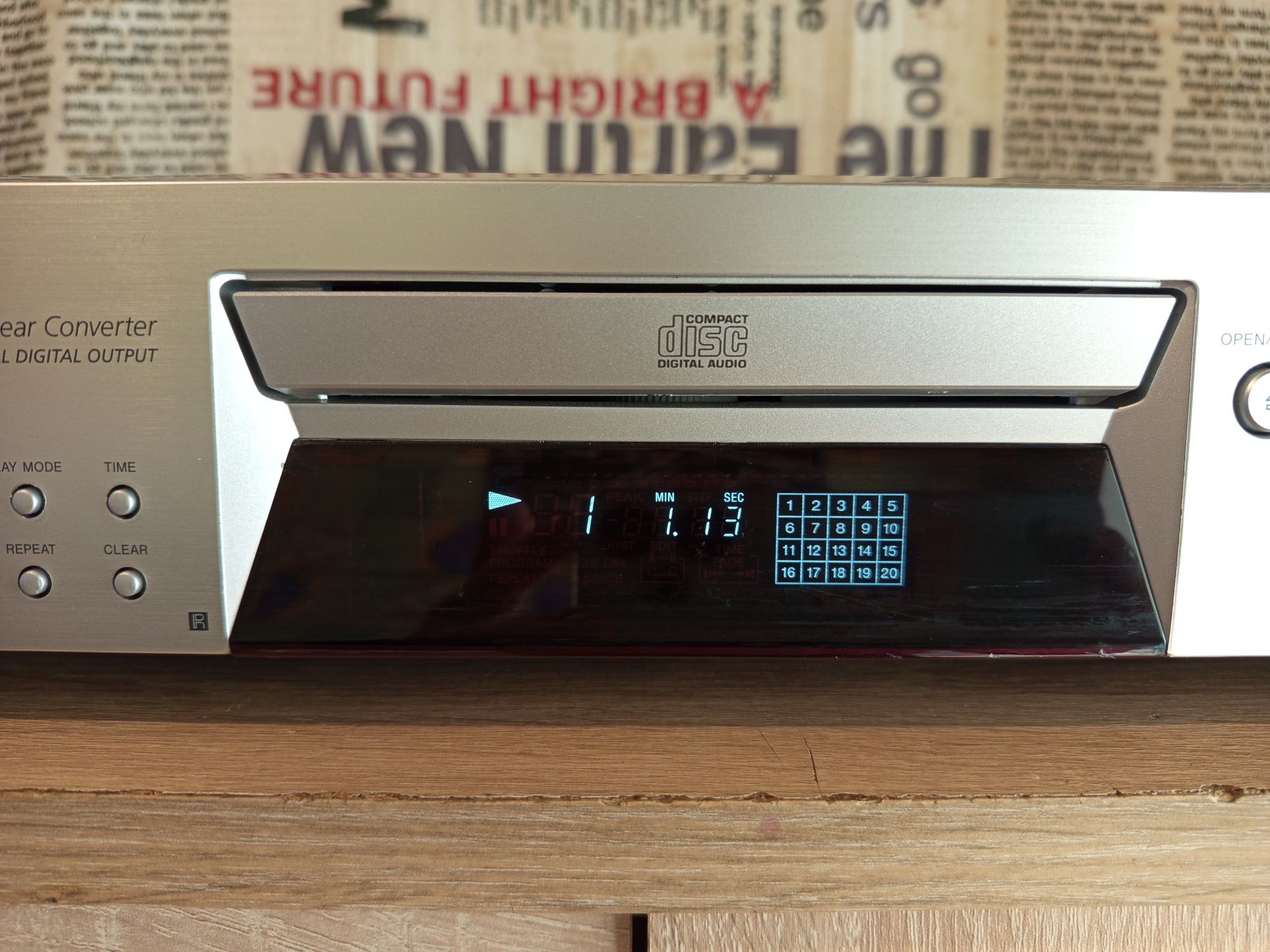 СД-Плейър "Sony"CDP-XE370