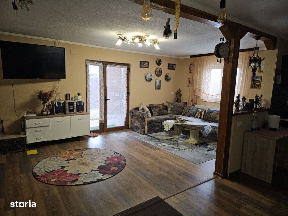 Casa la tara cu 3 camere suprafata utila 120mp, Suplacu de Tinca Bihor