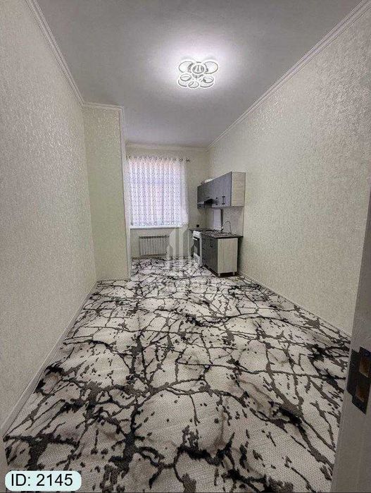 SOTILADI №2145 5-mikrorayon jomiy aurani oldida 2xonalik uyimiz