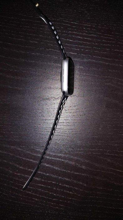 iWatch Series 4 - 4.4 mm - Клауднат