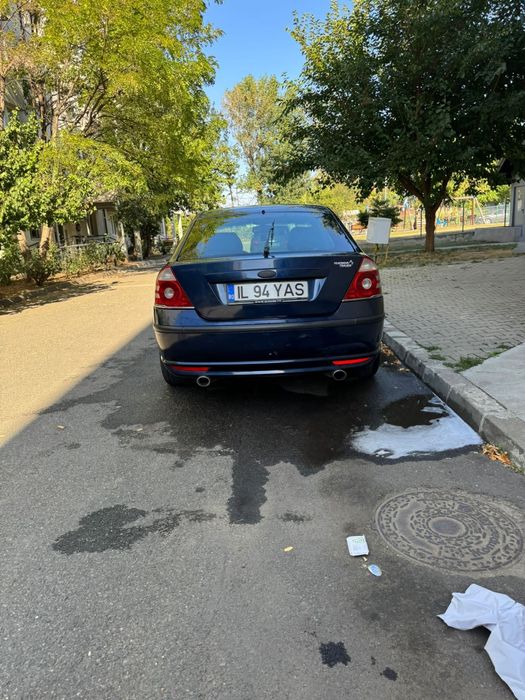 Ford Mondeo Albastru