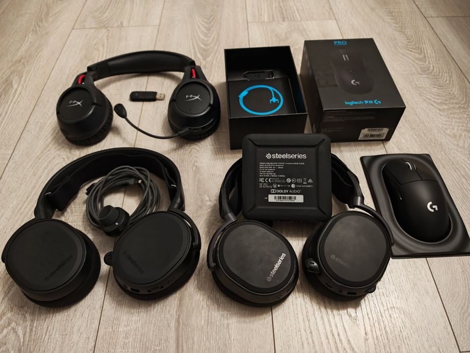 Accesorii gaming ( mouse si casti )