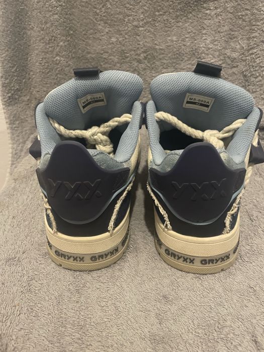 Adidași Gryxx numărul 42 pentru bărbați