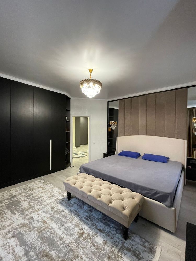 Продается дом 510 м2, 32 сотки , 4 уровня