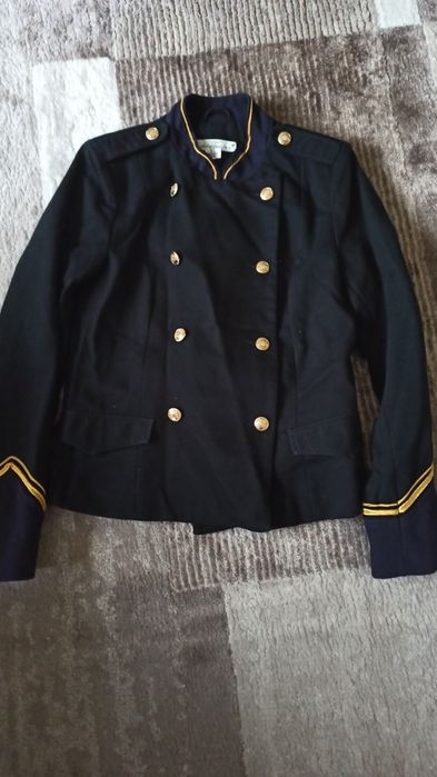 Sacou negru cu albastru închis