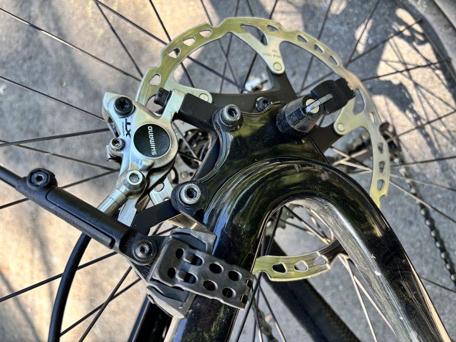 Bicicleta gravel full carbon