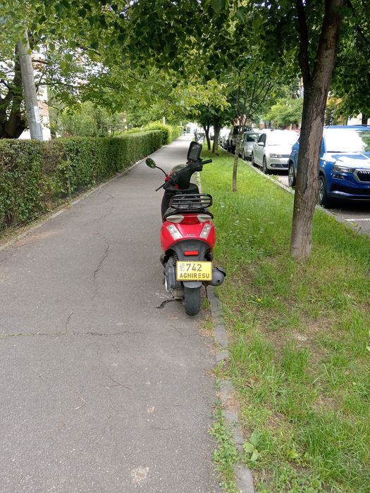 Vand scuter piaggio zip