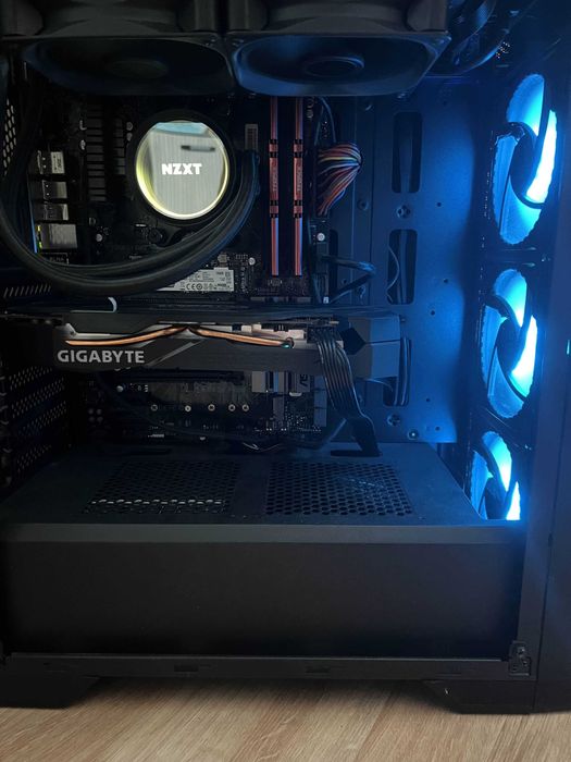 Геймърски компютър