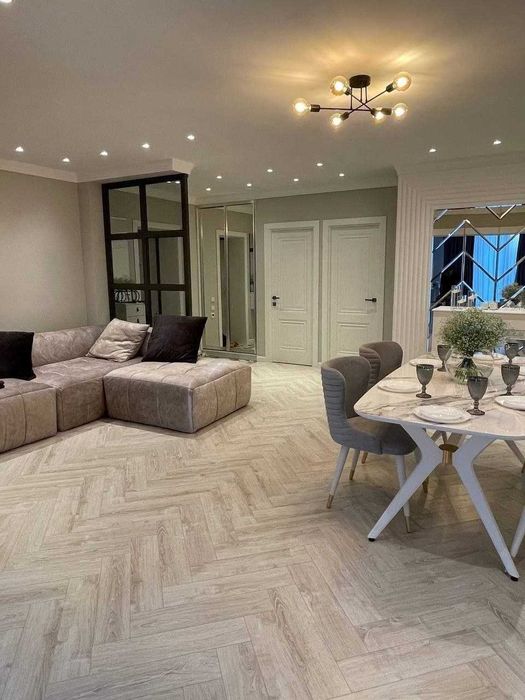 Дархан.Метро Хамид Алимжан сдается 2-х ком евро квартира!