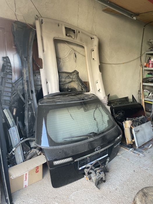 Dezmembrez Subaru Outback Legacy 3.0 boxer h6 2004