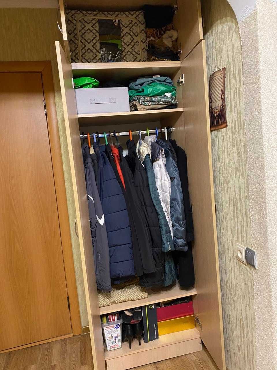 Шкаф для прихожей