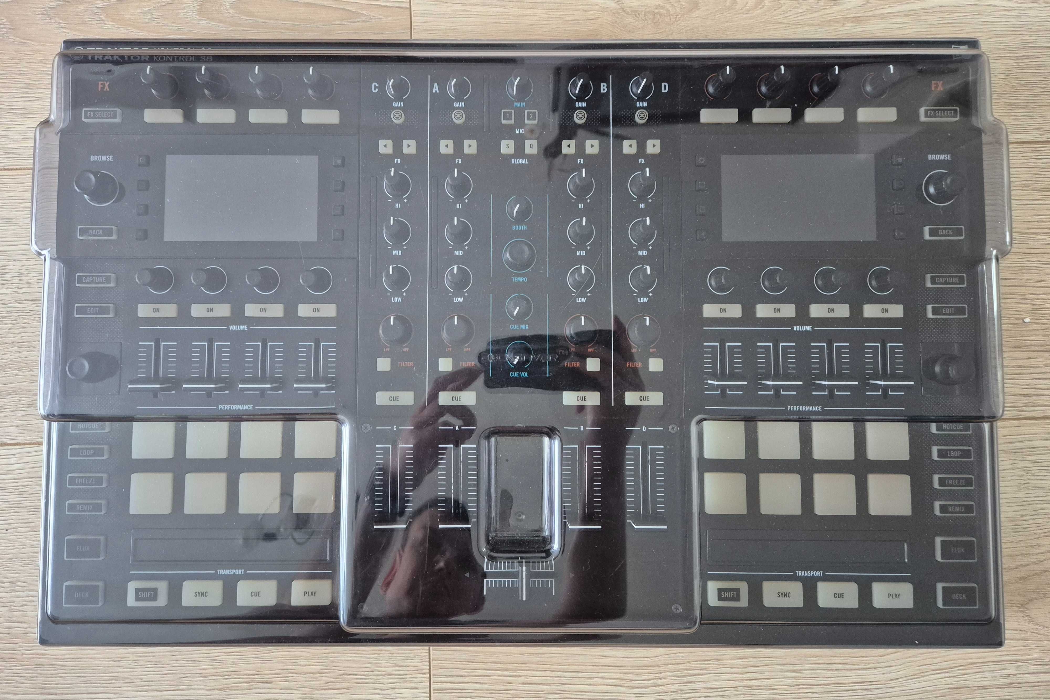 Traktor Kontrol S8 + Kontrol X1 MK2 + Kontrol F1 + Kontrol Z1 + SC5