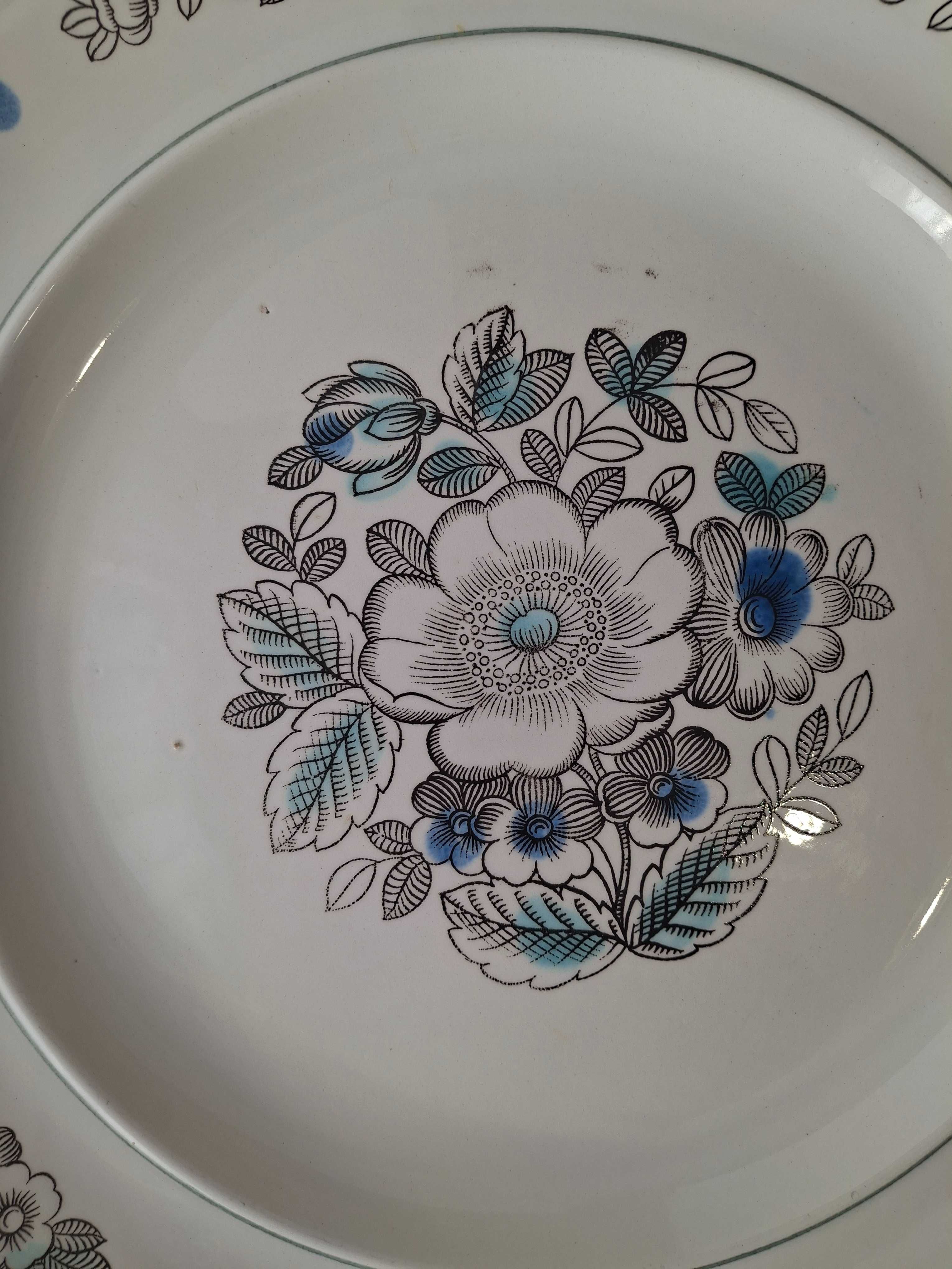 Блюдо из фарфора. СССР