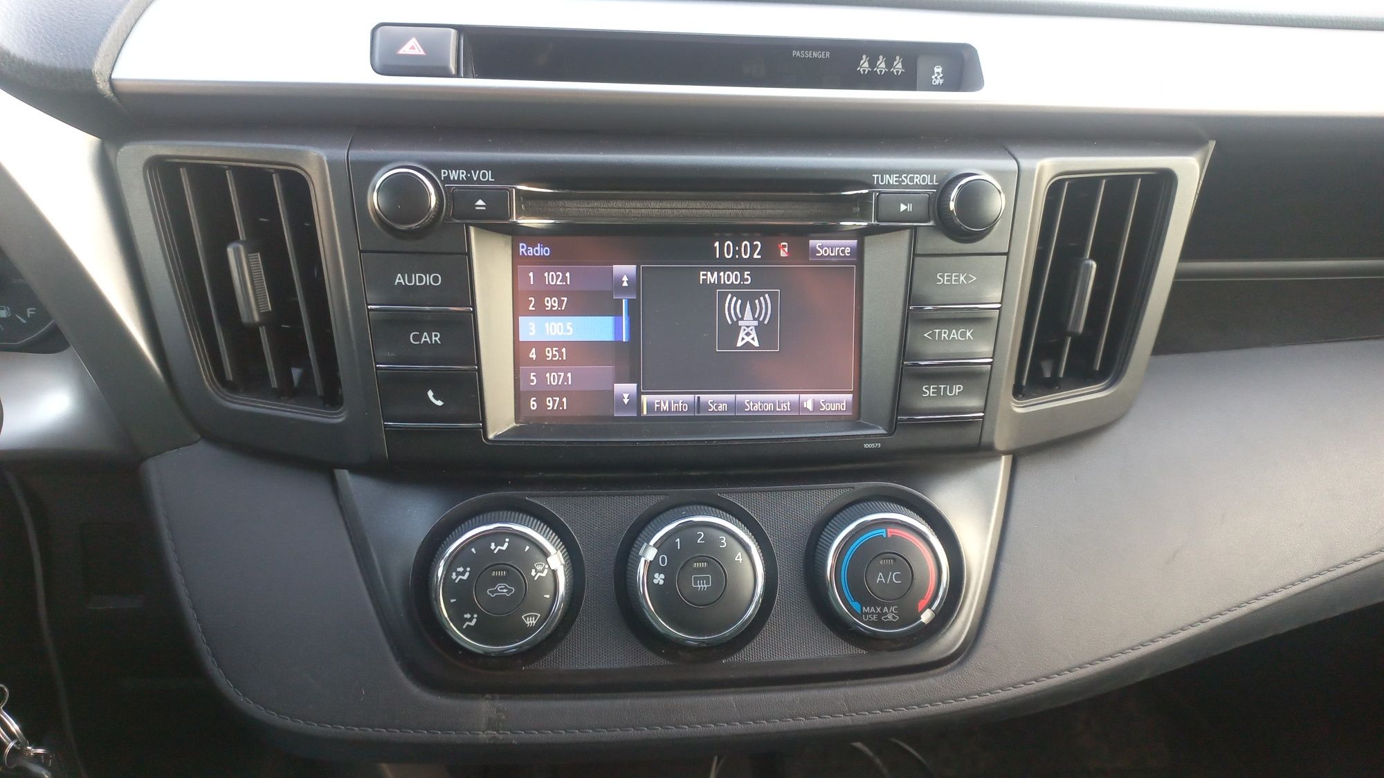 Магнитола для Toyota RAV 4 с CarPlay