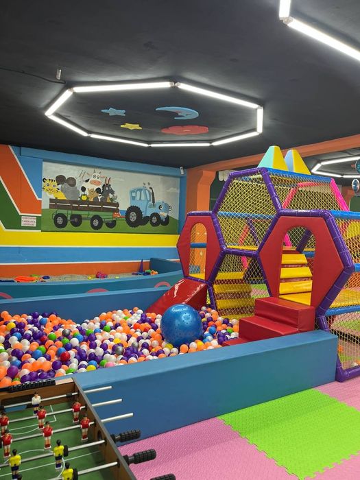 Детская площадка Bolalar maydonchasi