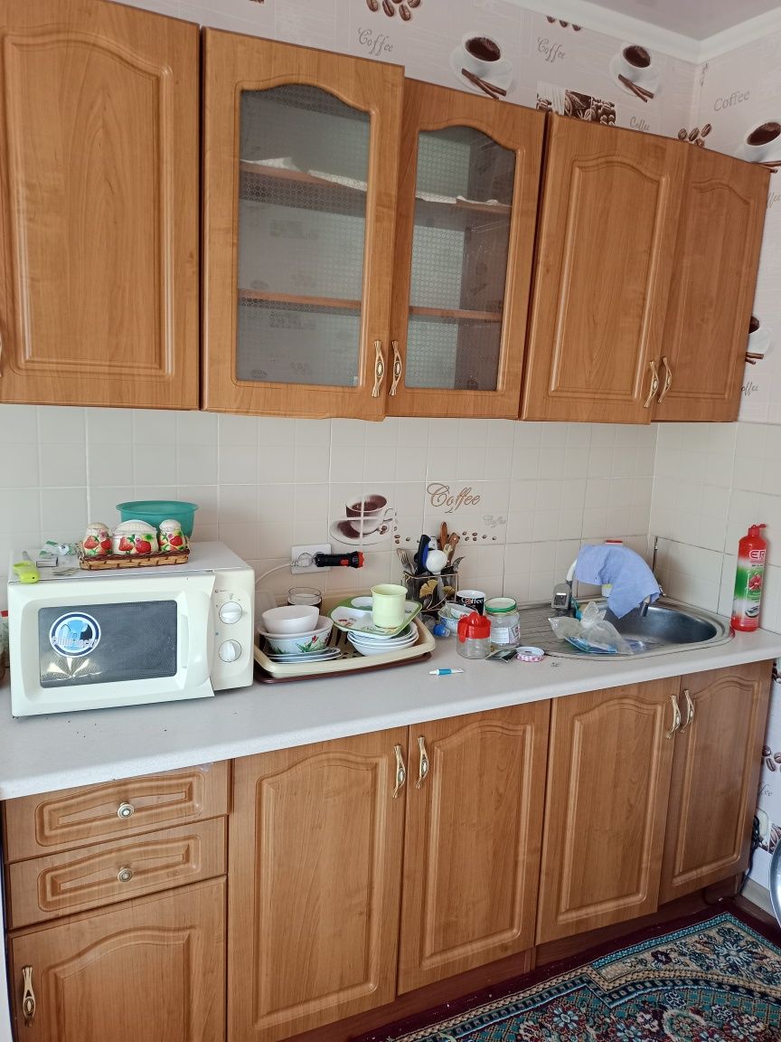 Продаётся кухня гарнитур