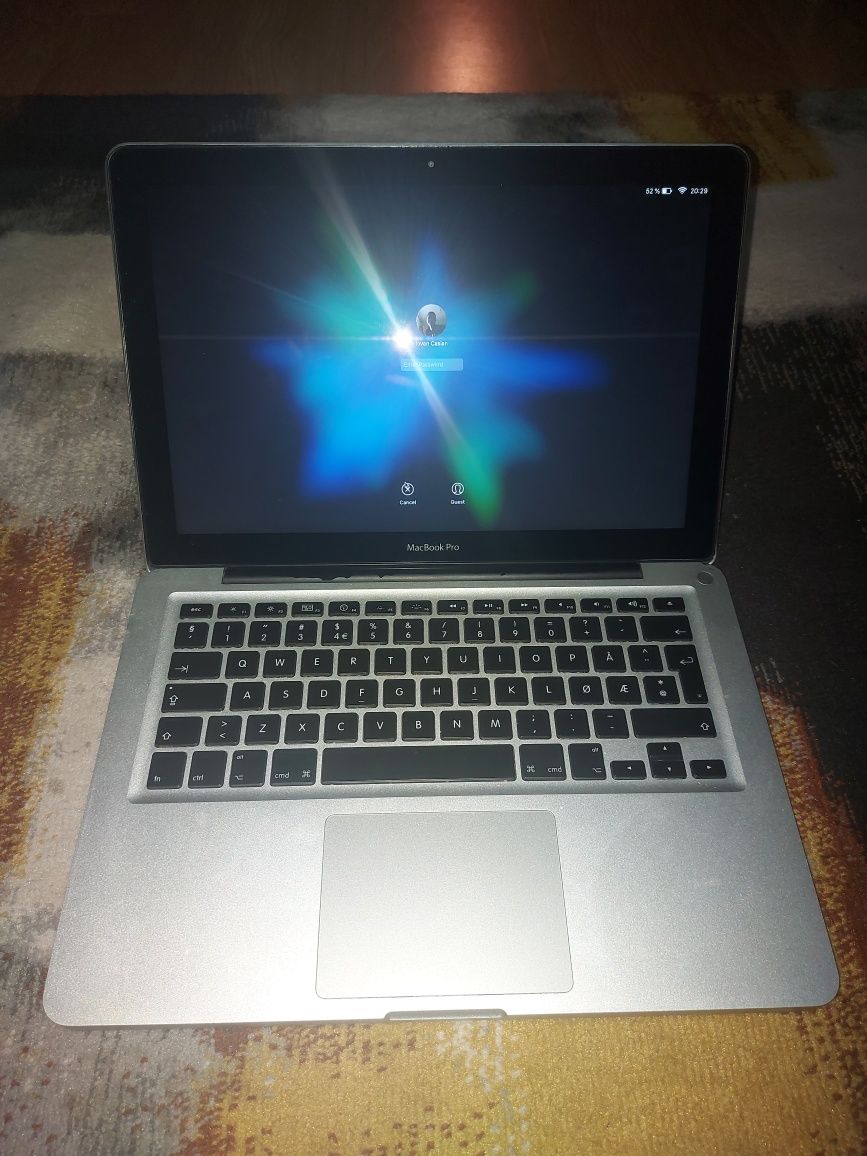 MacBook Pro anul 2010