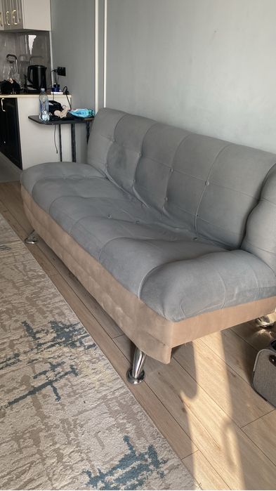 Отдам диван сломаный