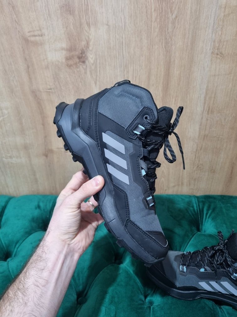 Ghete adidas terrex