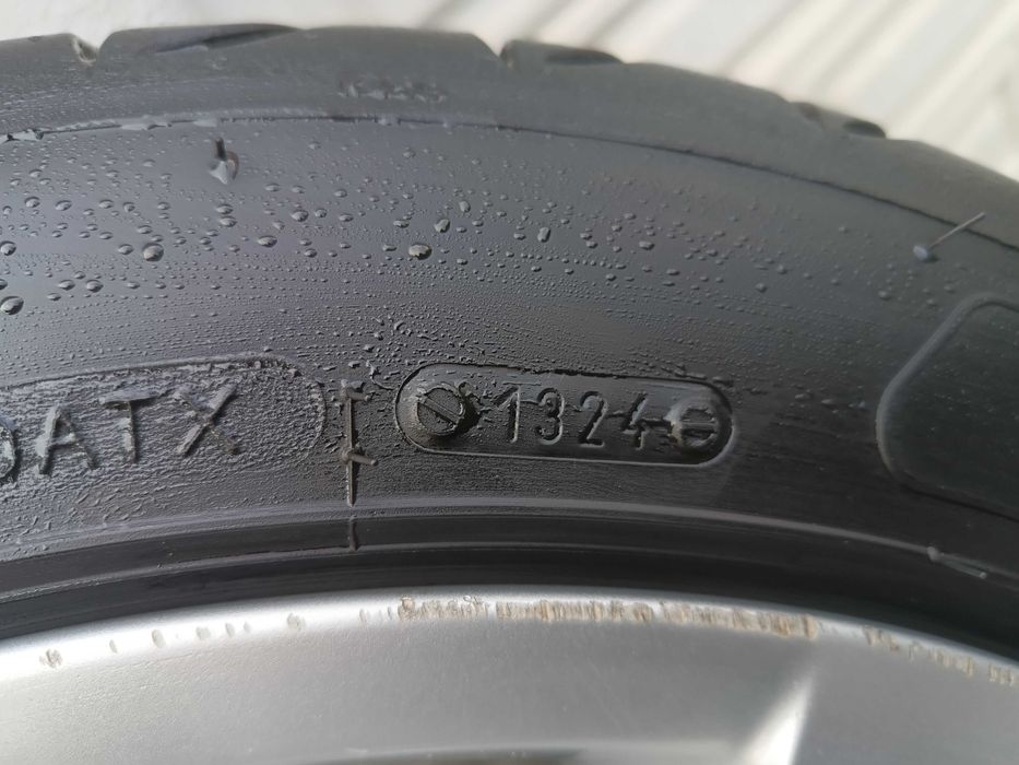 Vând un set de jante BMW R17 5*120
8J et34