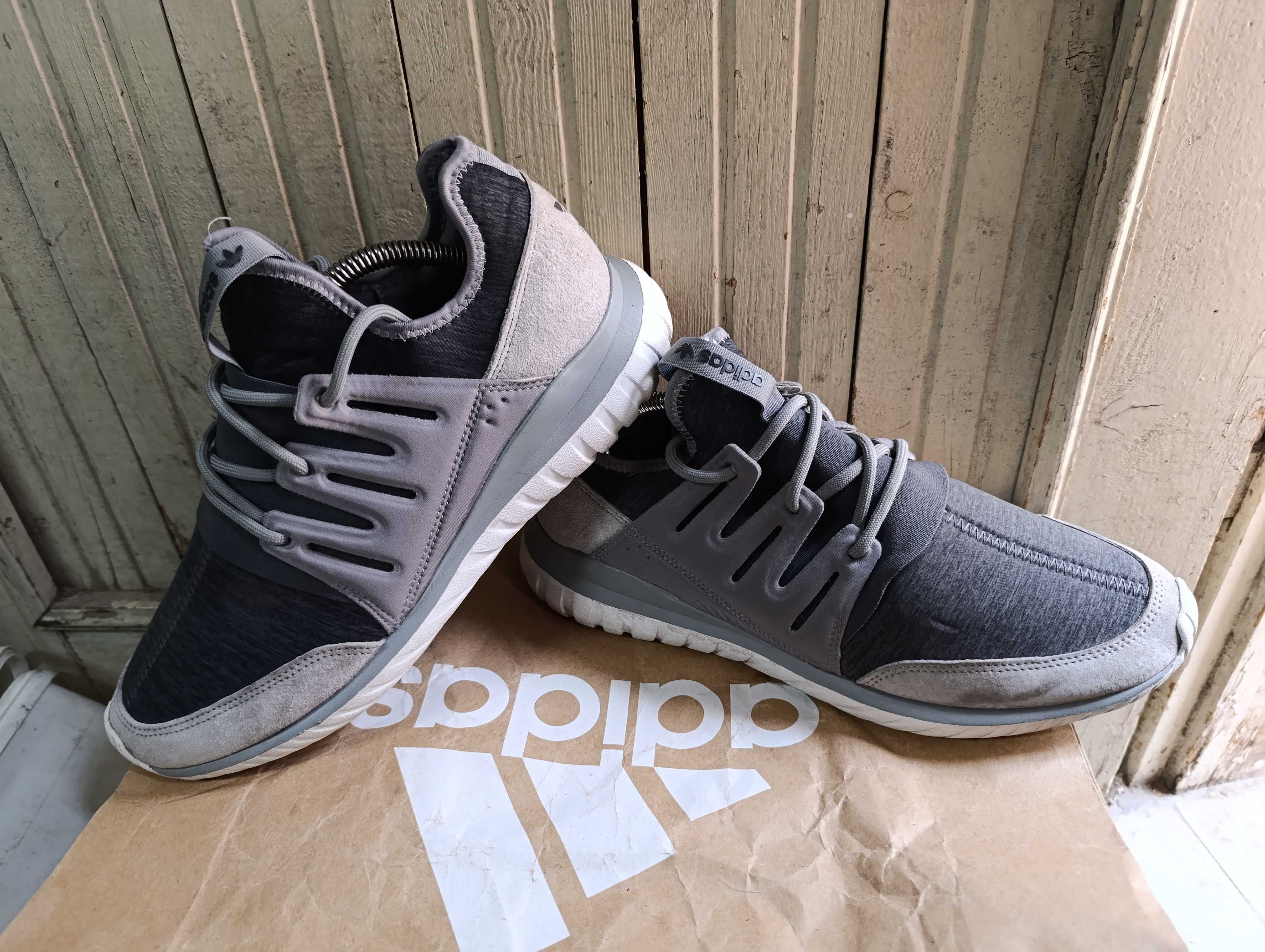 ''Adidas Radial Tubular''оригинални маратонки 45 номер