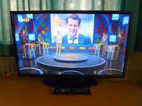 LED телевизор 32" 82см HD Arielli
