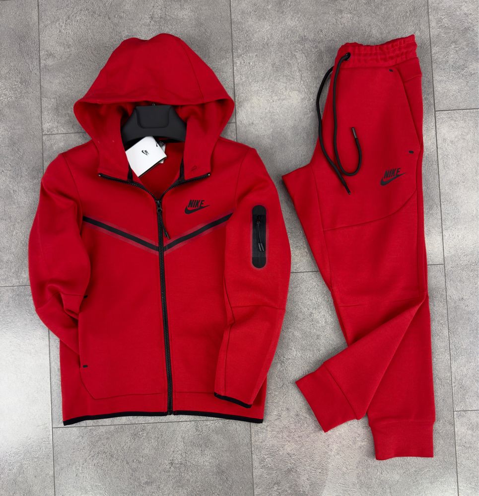 Детски памучен екип Nike Tech Fleece