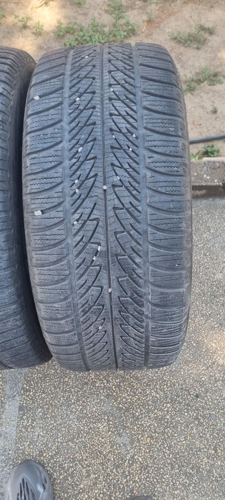 Vand 4 cauciucuri goodyear ultragrip 8 285/45/20