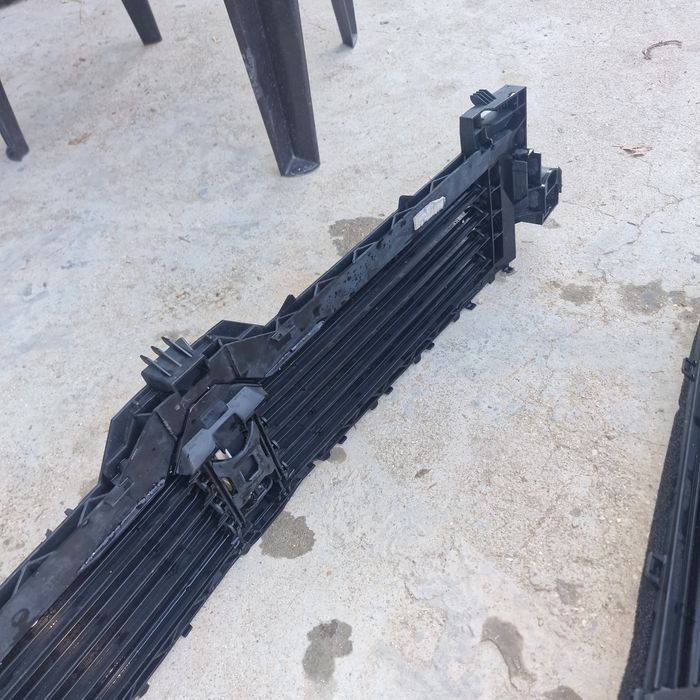 Mercedes Benz A W177  2020 клапи, жалюзи