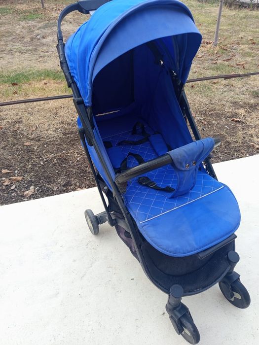 Продам детскую коляску.