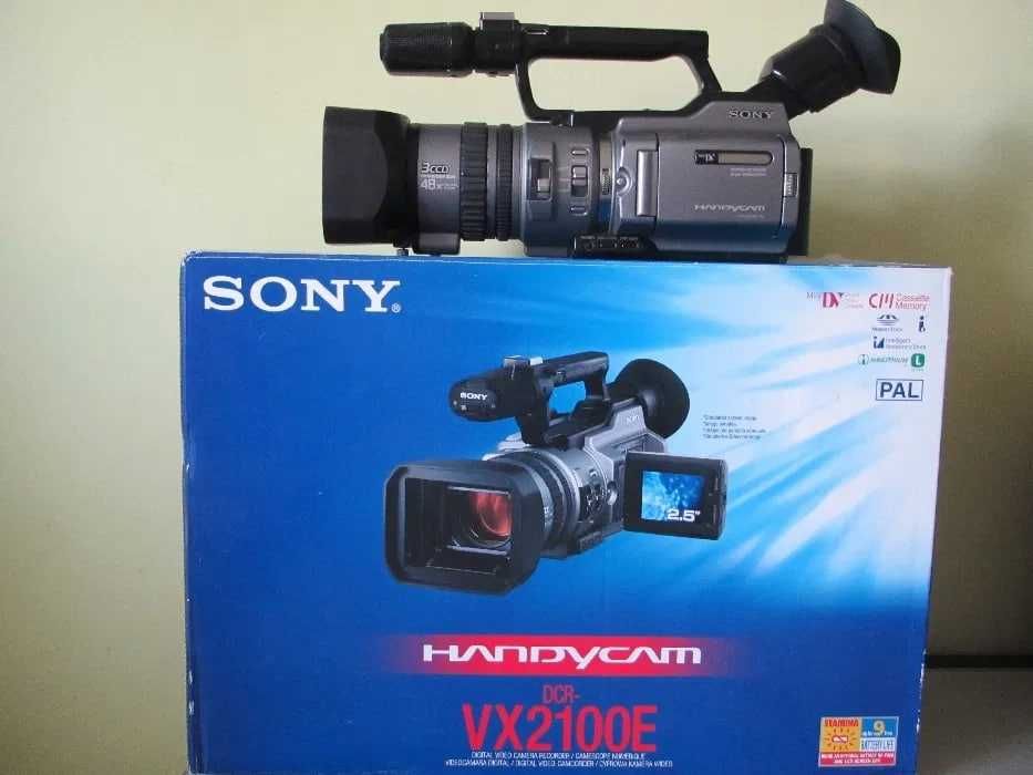 Видеокамера sony DCR-VX2100e pal ( требуется профилактика )