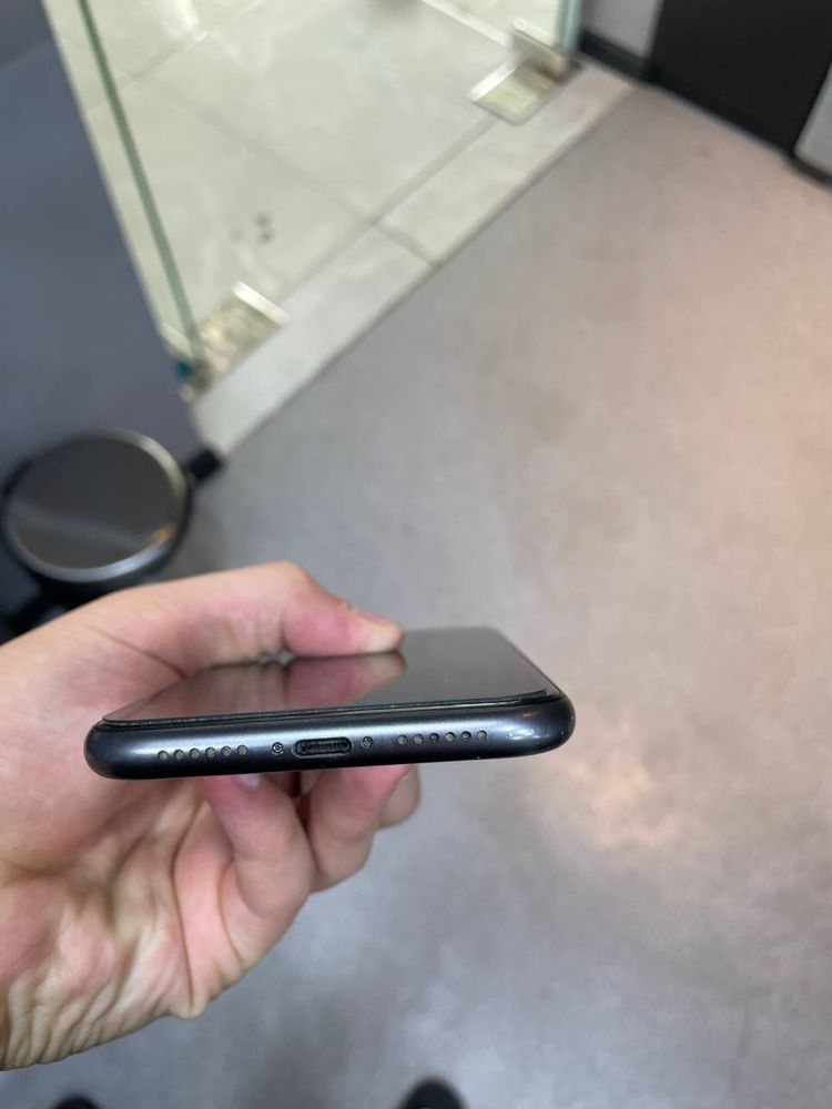 Iphone 11.