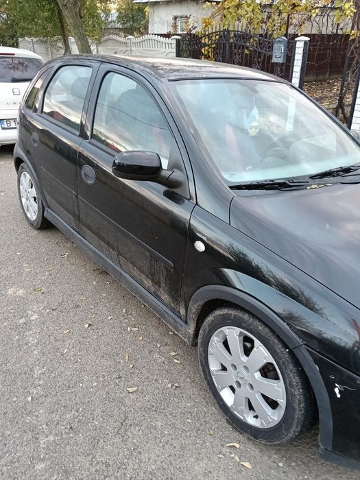 Vând Opel Corsa C