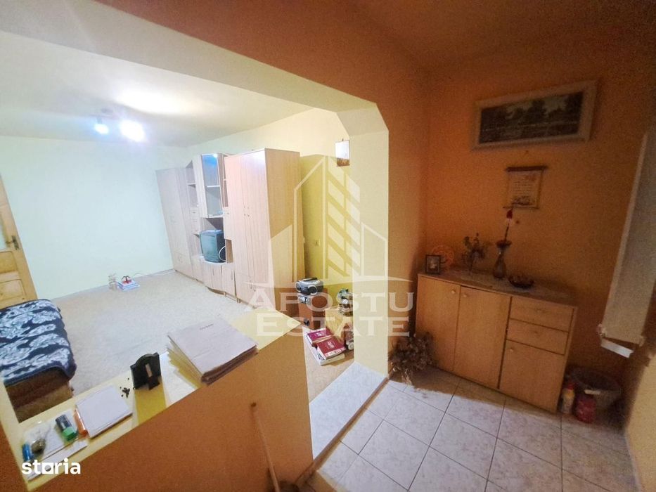 Apartament cu o camera in zona Steaua, centrala termica