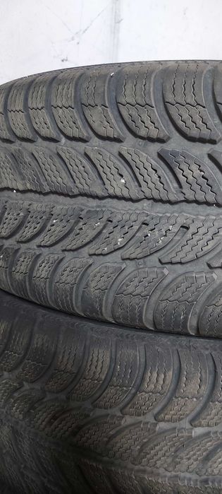 Перфектни,почти нови зимни гуми 205/55/16 debica frigo 2