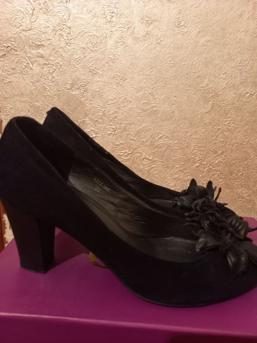 Туфли женские , новые