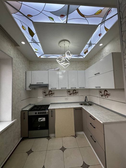 Продается 1в2 ком квартира, ориентир:ГАИ Глинка/Посольство России,43м²