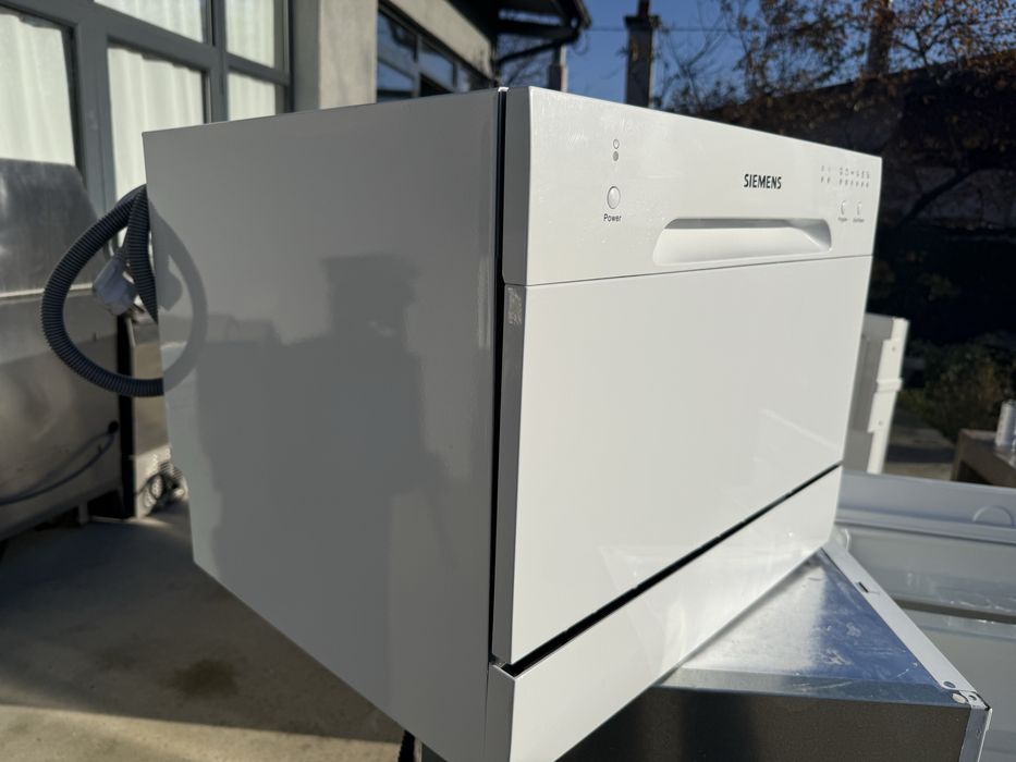 Малка съдомиялна кубче Siemens