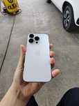 Iphone 14 pro srochni sotiladi 84 yonkus