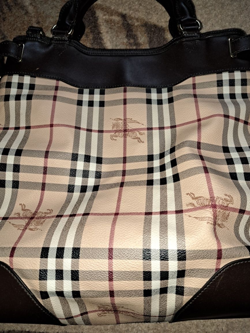 Burberry Дамска  Чанта