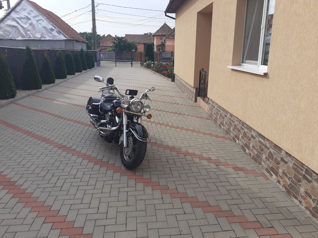 Yamaha Dragstar XVS 1100