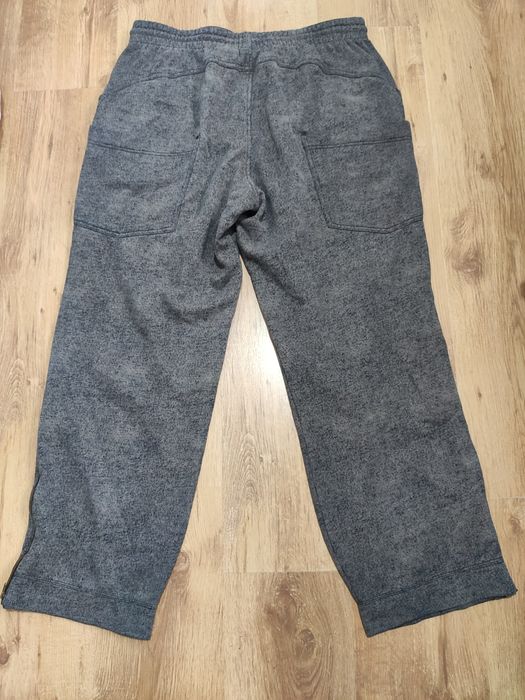 Pantaloni de trening largi Nike vintage mărimea L/XL