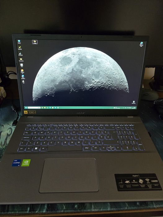 Laptop Acer Aspire 5, i5-1235U, 16 GB ram, Nvidia MX550, 17,3", ca nou