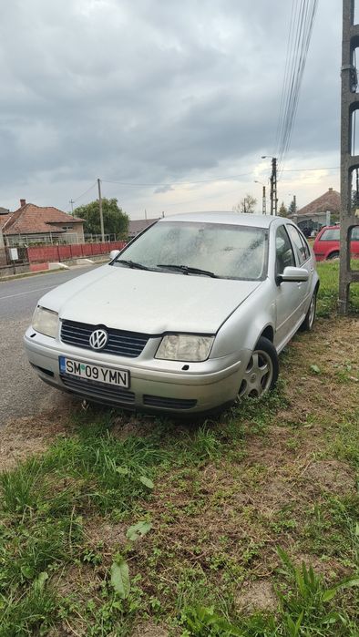 Vând Volkswagen bora 2002