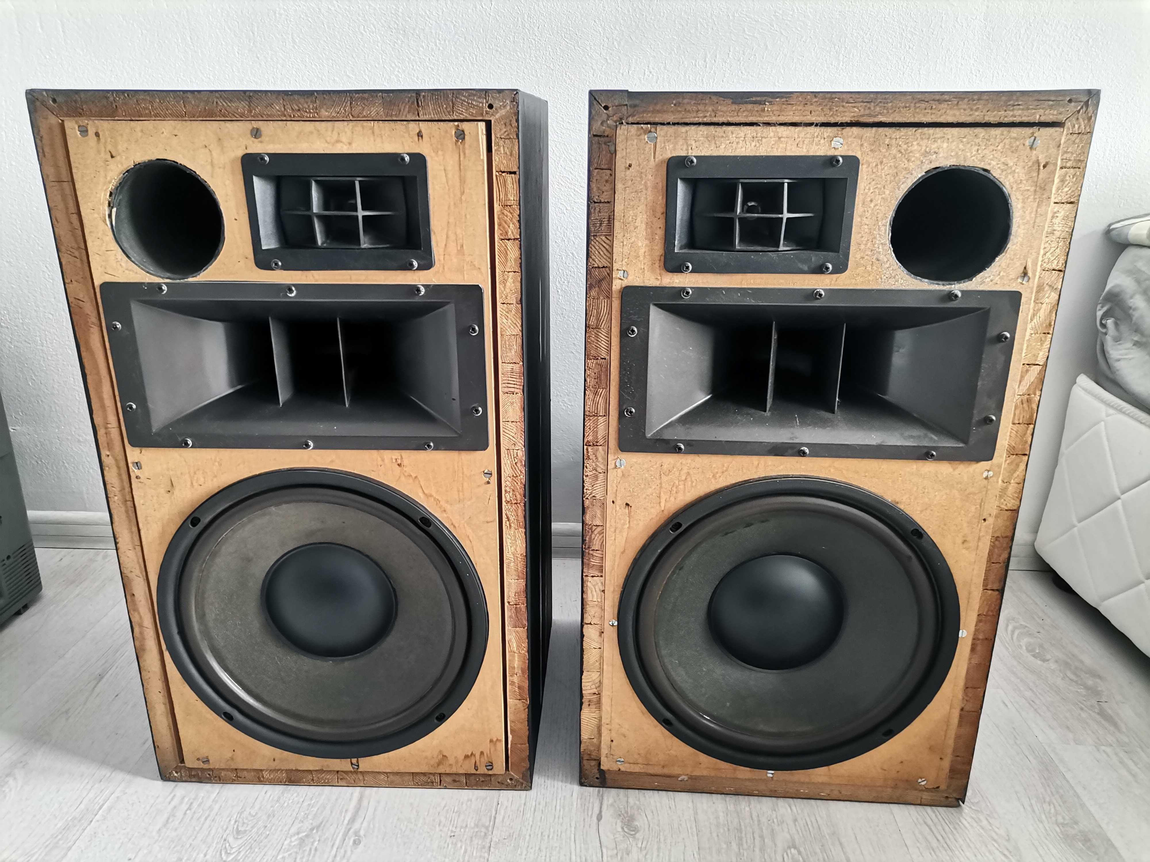Продавам Pioneer AS-R700 Редки тонколони
