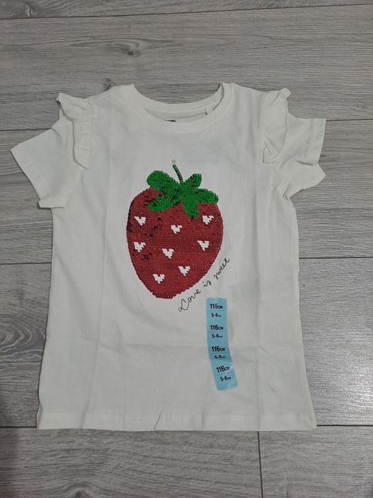 Tricouri pentru fetite