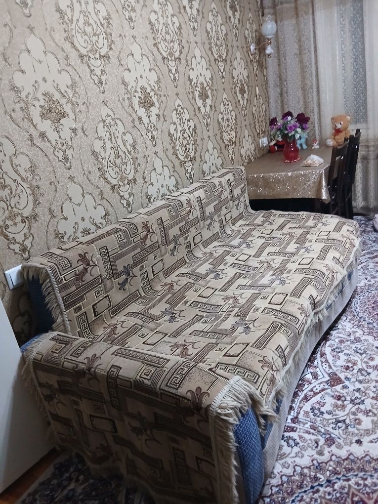 Продаётся мягкая мебель.Раскладной диван и два кресла. Диван и два кре