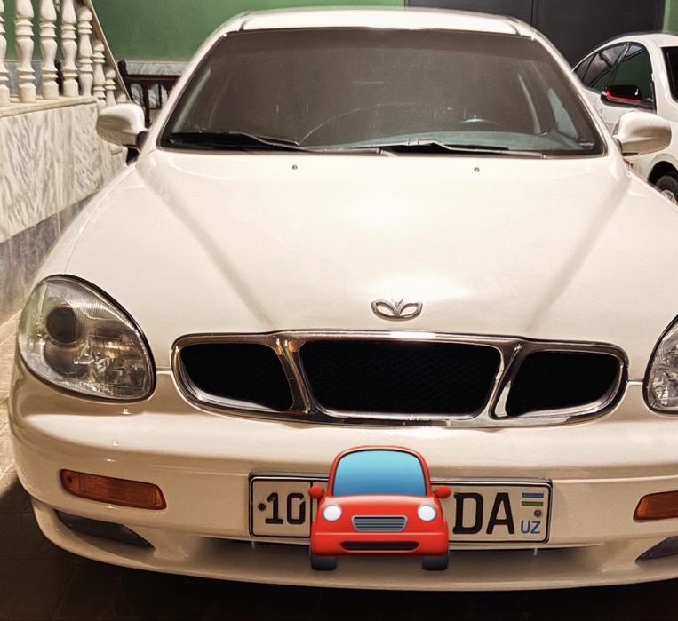 Leganza 1.8, 2002 yil